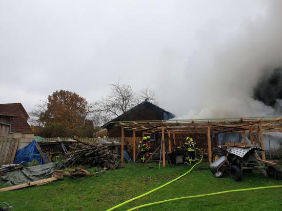 Bild - Wohnhaus- und Carportbrand in Timmaspe