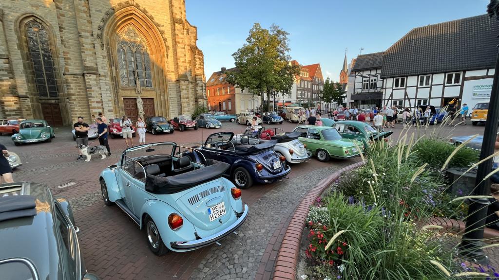"Drive in" auf dem Marktplatz in Oelde