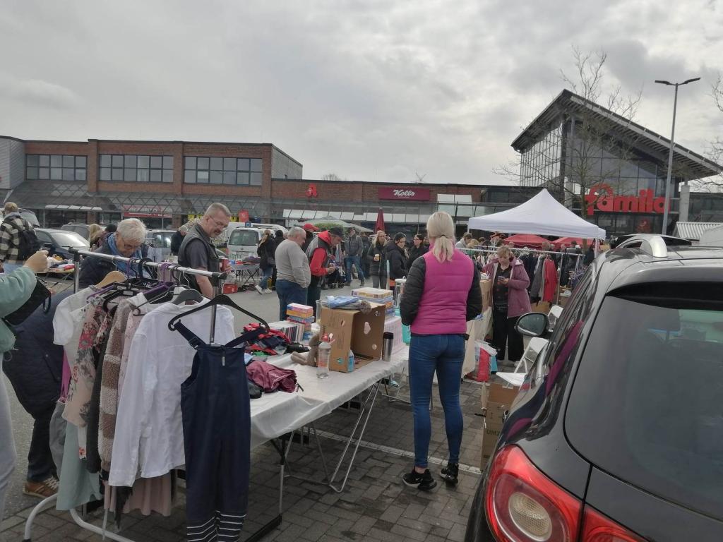 QUICKBORNer famila-Flohmarkt